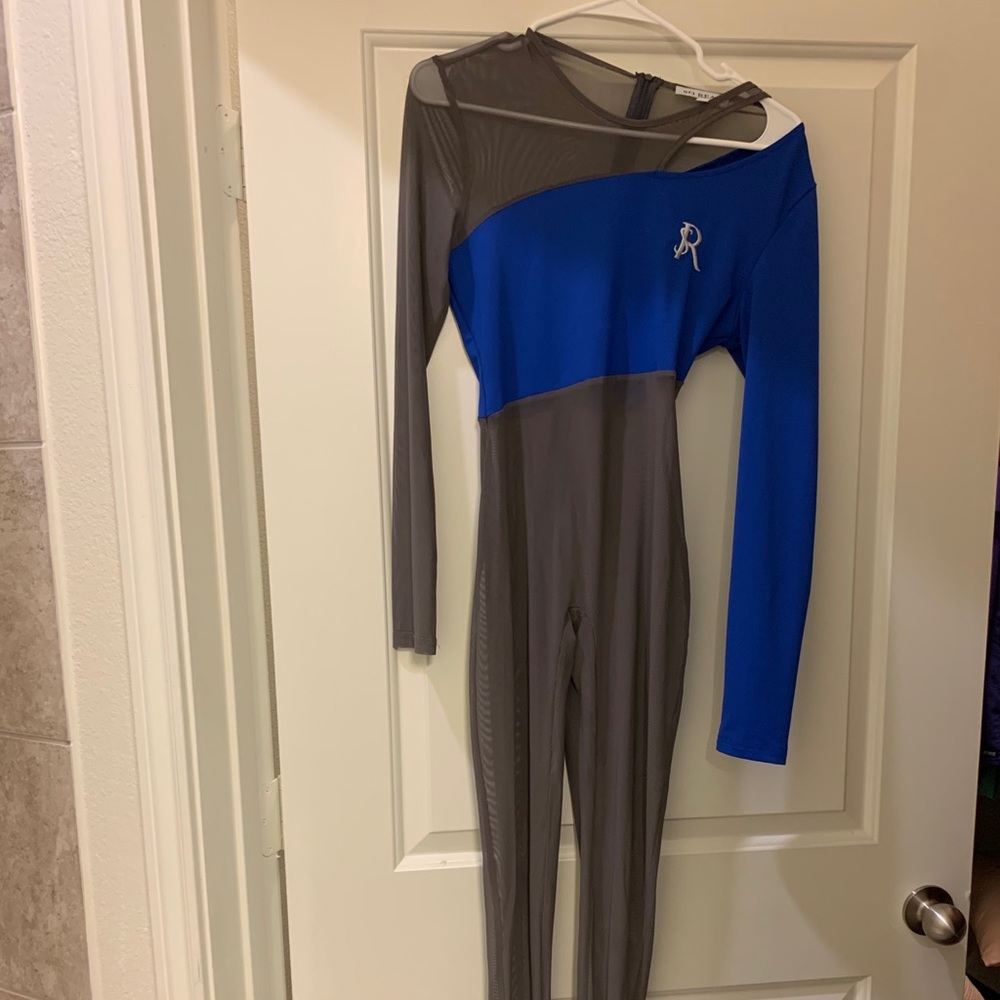 One piece set , worn once